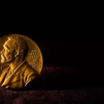 스웨덴의 발명가인 알프레드 노벨(Alfred Bernhard Nobel, 1833~1896)에 의해 제정된 노벨상(Nobel Prize)은 '직전 1년간 인류에게 가장 큰 기여를 한 인물'에게 주는 상이다. 17