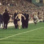 1974년 4월 20일, 잉글랜드와 프랑스의 친선 럭비 경기가 영국 런던 트위크넘 스타디움(Twickenham Stadium)에서 열렸다. 9