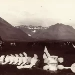 19세기 말, 영국의 교사이자 사진작가 프레데릭 하웰(Frederick W. W. Howell, 1857~1901)은 아이슬란드를 10년간 수차례 여행하며 사진으로 남겼다. 13