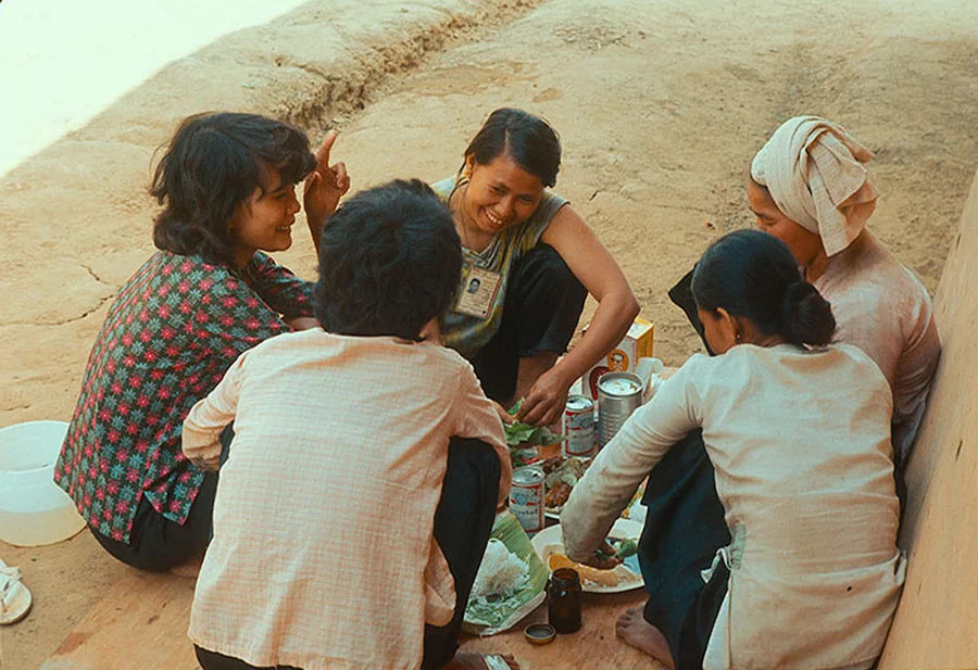 베트남 공화국(월남)의 수도였던 사이공(Sài Gòn, 柴棍)은 1975년 4월 30일 북베트남군에 함락됨에 따라 호찌민시(Ho Chi Minh City)로 변경되어 오늘날에 이른다. 1