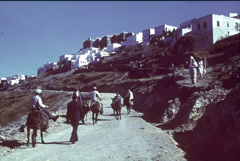 1936년의 그리스는 혼란기였다. 15