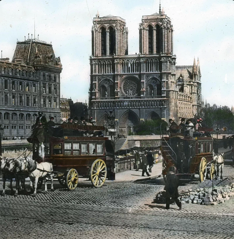 프랑스 제3공화국(Troisième République française)이 시작되고 제1차 세계 대전이 발발하기까지의 시기(1871~1914)를 유럽사에서는 '벨 에포크(Belle Époque)'라고 칭한다. 19