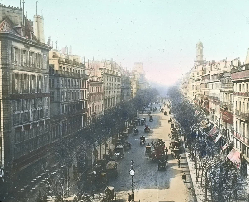 프랑스 제3공화국(Troisième République française)이 시작되고 제1차 세계 대전이 발발하기까지의 시기(1871~1914)를 유럽사에서는 '벨 에포크(Belle Époque)'라고 칭한다. 37